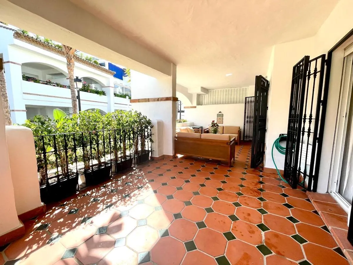 Solguest Apt A 7 Minutos De Puerto Banus 1ª Linea Playa!!! Marbella 0*,  Spain